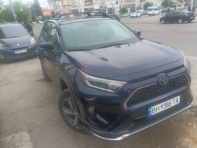 Продам Toyota Rav 4 плагин в Одессе 2021 года выпуска за 38 800$