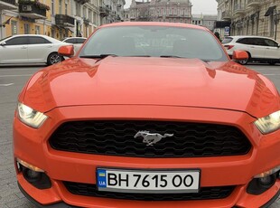Продам Ford Mustang в Одессе 2014 года выпуска за 15 700$