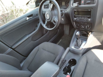 Продам Volkswagen Jetta в Киеве 2014 года выпуска за 9 500$