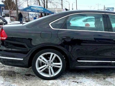 Продам Volkswagen Passat B7 в Киеве 2013 года выпуска за 13 699$