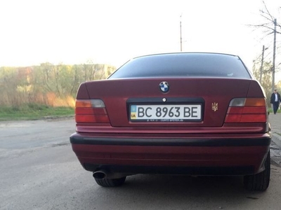 Продам BMW 3 серия, 1993