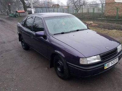 Продам Opel vectra a, 1992