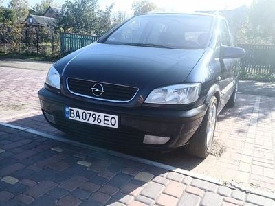 Продам Opel Zafira в г. Малая Виска, Кировоградская область 2000 года выпуска за 4 700$