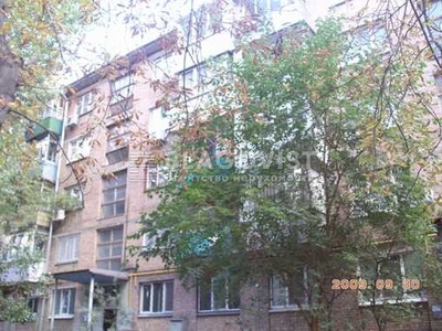Двухкомнатная квартира долгосрочно ул. Набережно-Луговая 7б в Киеве Q-3372 | Благовест