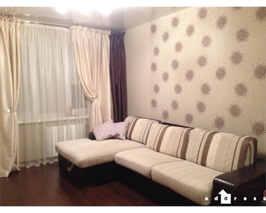 Снять 1-комнатную квартиру ул. Рыбальская 8, в Киеве на вторичном рынке за 454$ на Address.ua ID56808619