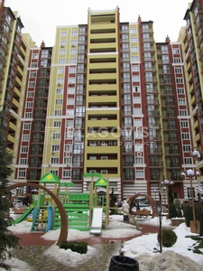 Трехкомнатная квартира ул. Украинская 83б в Ирпене G-1985572