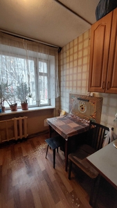 Комната в коммунальной квартире на 2 этаже+1 сосед ,ул. Балковской.