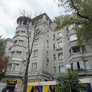 Трехкомнатная квартира долгосрочно ул. Мазепы Ивана (Январского Восстания) 3 в Киеве G-681842