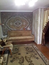 Продам двухкомнатную квартиру в центре Кременчуга