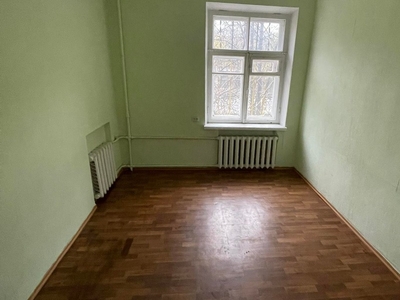 Пропоную купити квартиру в центрі, вул. Володимира Мономаха.