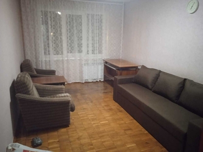 Сдам 1-комнатную квартиру на Оболони, ул. Тимошенко, 1-В.