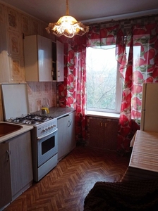 Одесса, Гераниевая 10, аренда двухкомнатной квартиры долгосрочно, район Приморский...
