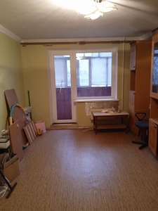 Трёх комнатная квартира на Героев Украины