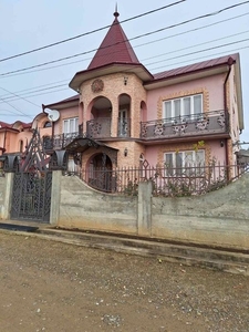 Продаж будинку в місті Чернівці, район Садгора