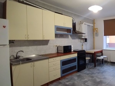 Простора сімейна квартира в ЖК Київський маєток