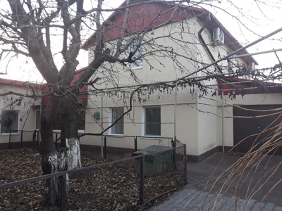 Одесса, Кишиневская, продажа двухэтажного дома 150 кв. м., 6 соток, район Суворовский...