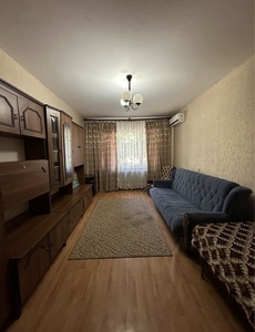 Сдам 3-комн квартиру на Таирова, Киевский район.