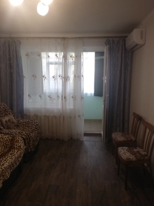 Аренда 2-комнатной квартиры 50 м², Генерала Бочарова ул.