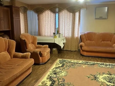 Продам квартиру 4-5 ком. квартира 150 кв.м, Одесса, Малиновский р-н, Косвенная