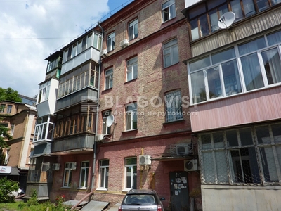 Четырехкомнатная квартира ул. Сечевых Стрельцов (Артема) 9в в Киеве R-53529 | Благовест