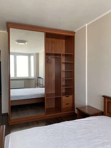 Продажа 1-комнатной квартиры 48 м², Драгоманова ул., 4А