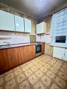 Продам 1-ю квартиру на Салтовке ( р-н Украина)