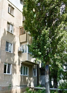 Затишна 2-кімнатна квартира на проспекті Добровольського