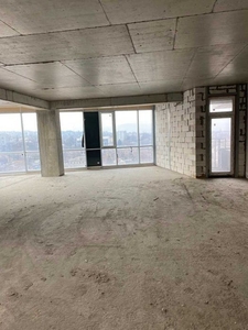 Продам большую 3-х комнатную квартиру в ЖК Баку (после строителей)