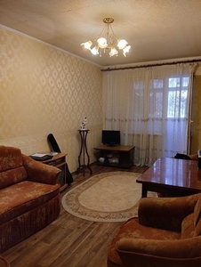 Продам 3-комнатную квартиру на Салтовке