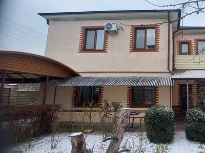 Продам шикарный дом Черёмушки Украина