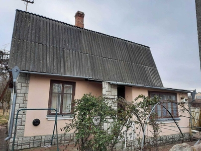 Продам добротний будинок в Н. Українці