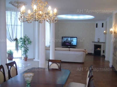 Продажа дома 850 м², Алексея Деревянко ул.