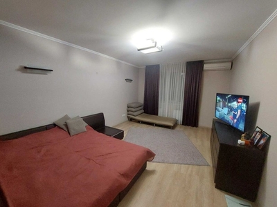 Продажа 1-комнатной квартиры 46 м², Академика Заболотного ул.