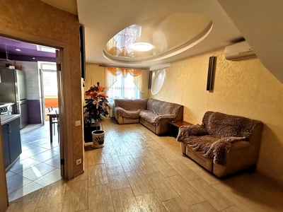 Продажа 2-уровневой квартиры 93 м², Кобзаря бул.