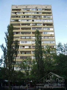 SAV Предлагается просторная, видовая 1-комнатная квартира на Русановке