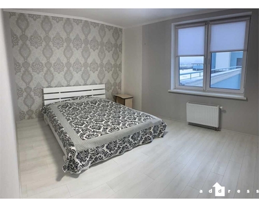 Снять 3-комнатную квартиру Сергея Данченко 32б, в Киеве на вторичном рынке за 520$ на Address.ua ID57368090