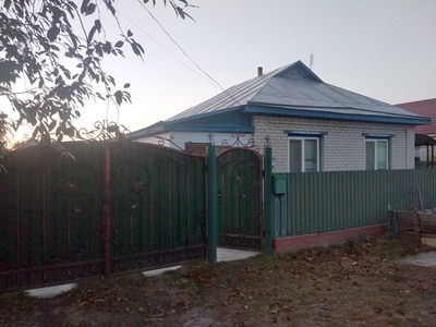 Продаж добротного будинку в с. Руська Поляна