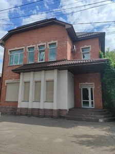 Продам будинок у центрі Чернігова (проспект Перемоги, 57)