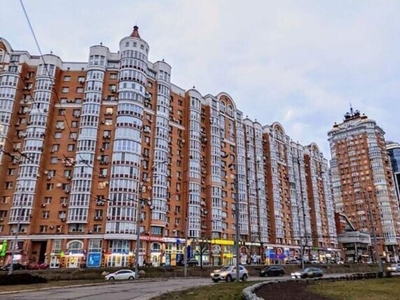 квартира Киев-142 м2