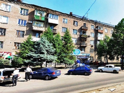 Сдается 3 к.квартира в центре Соцгорода (центр Кривого Рога),от хозяев