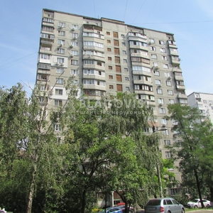 Трехкомнатная квартира долгосрочно ул. Демеевская 45а в Киеве R-56706 | Благовест