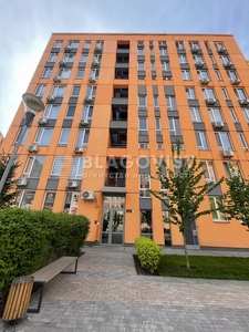 Трехкомнатная квартира ул. Липы Юрия 6 в Киеве R-56490 | Благовест