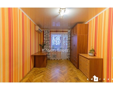 Купить 1-комнатную квартиру ул. Райдужна 2б, в Киеве на вторичном рынке за 29 600$ на Address.ua ID57383002