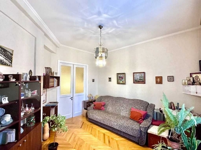 Продажа 2-комнатной квартиры 52 м², Питерская ул., 16