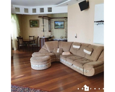 Купить 3-комнатную квартиру ул. Евгения Коновальца 32В, в Киеве на вторичном рынке за 210 000$ на Address.ua ID57385807