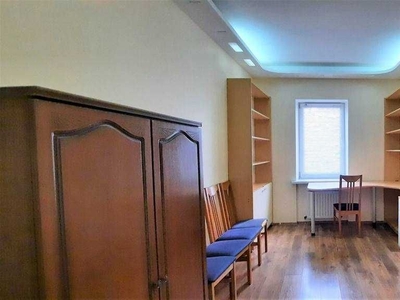 Продаж 3 кімнатної квартири центр Дніпра