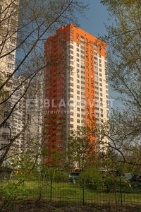 Однокомнатная квартира ул. Пчелки Елены 3в в Киеве Q-3693