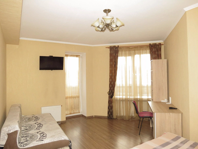 Однокомнатная квартира посуточно в Луцке, ул. Кравчука, 42 а — 1001522783