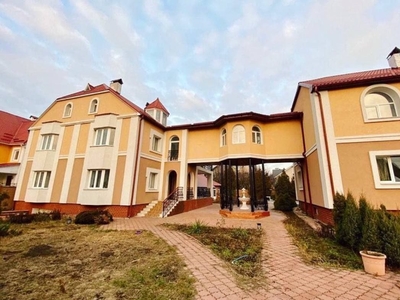 Киев, Фермерский переулок 4, аренда двухэтажного дома посуточно, район святошинский...