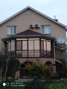 Продам большой дом в Тарасовке Киево-Святошинский район (торг)